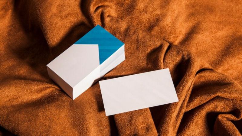 Como Escolher Cartões de Visitas Personalizados para Impactar Clientes